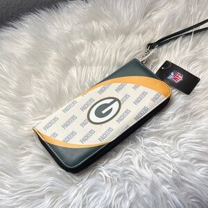 NFL Green Bay Packers Green, Gold & White Wristlet Phone Case